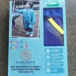 Brand New Cloudveil Toddler rain suit muddy buddy